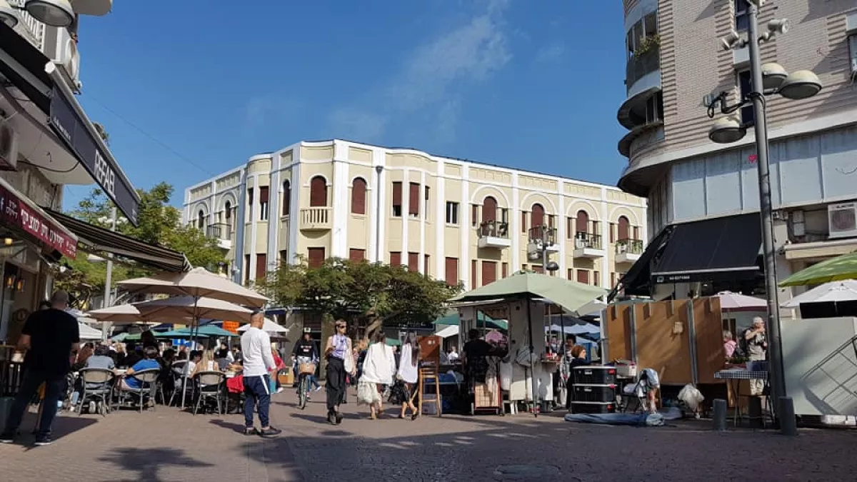 מדרחוב נחלת בנימין